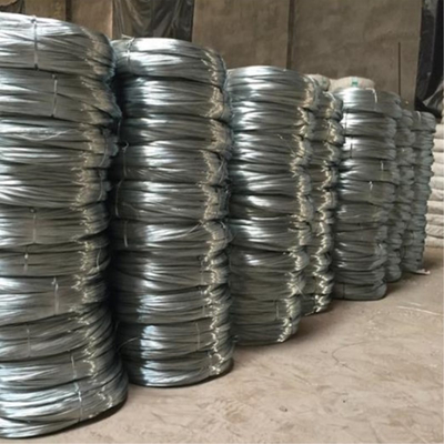 Gi Haste de fio de aço galvanizado para cabide 2,5 mm Revestido de PVC 7 / 0,33 mm 275 g / M2